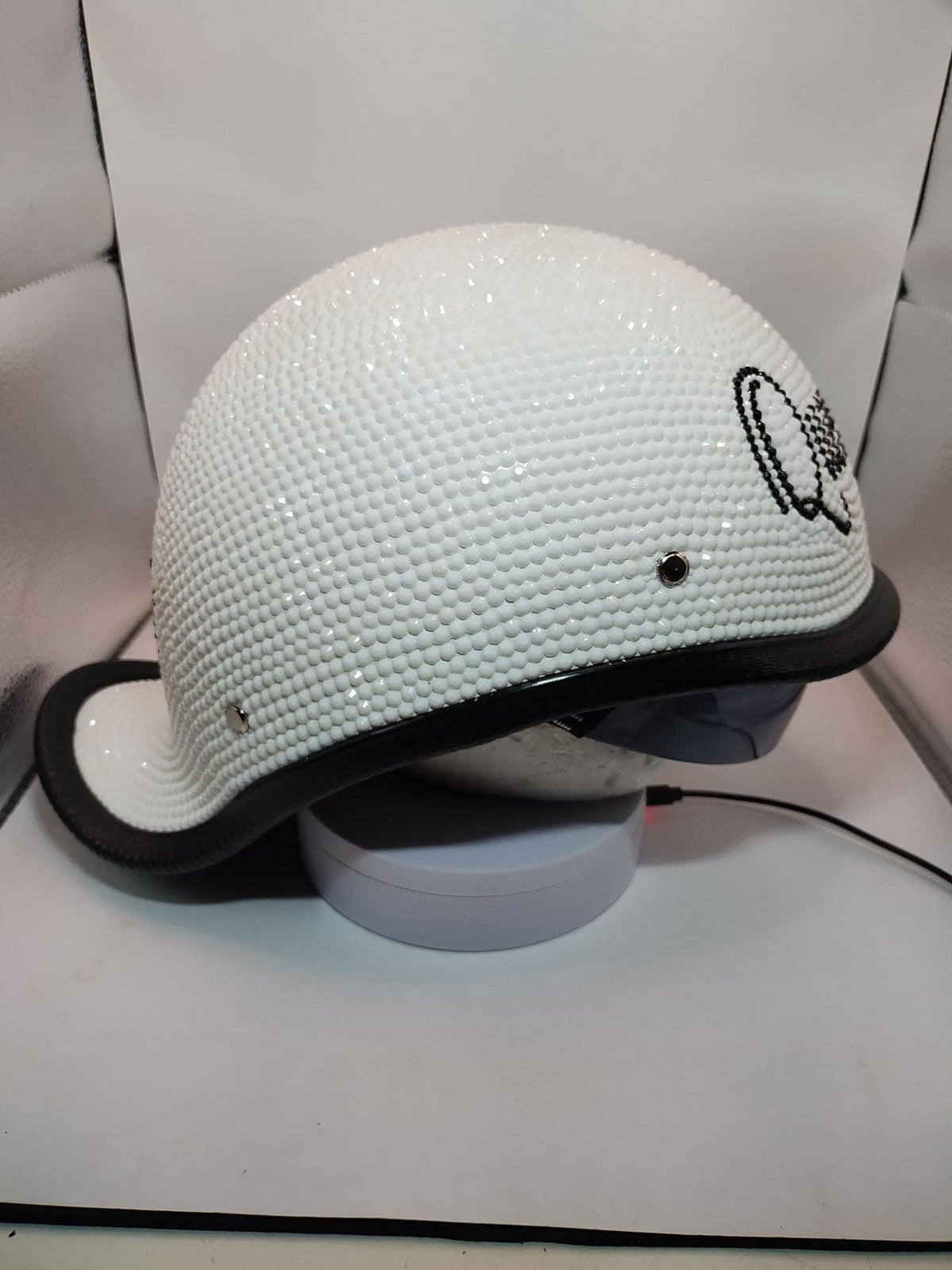 Custom Bling DOT Dovetail Motorcycle Helmet with Retractable Visor